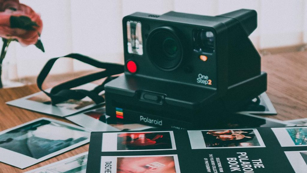 How To Make Photos Look Like Polaroids Without Polaroids Camera Fotor how-to-make-photos-look-like-polaroids-without-polaroids-camera-fotor